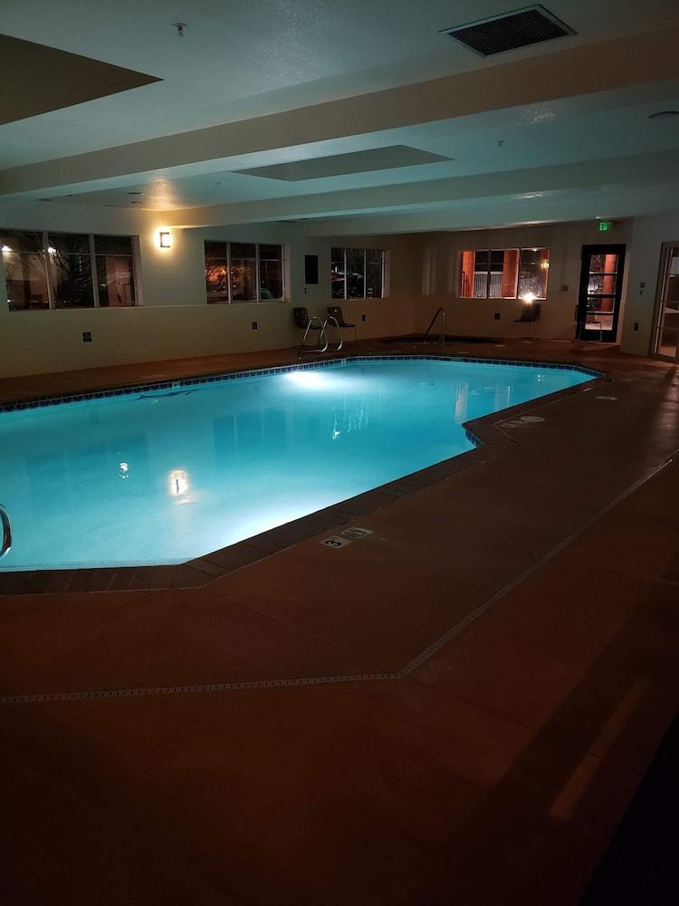 Best Western Snowcap Lodge Cle Elum Extérieur photo
